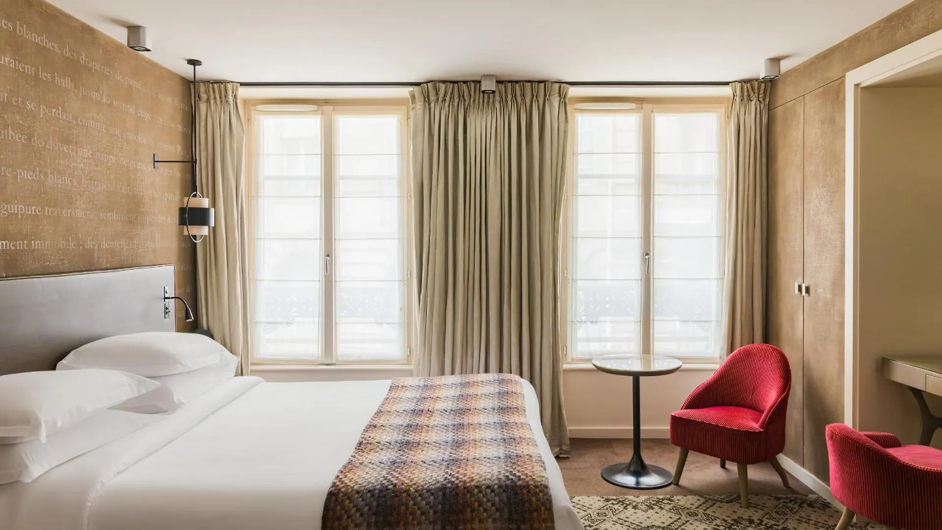 Hotel Le Pavillon Des Lettres Paris 4*,
